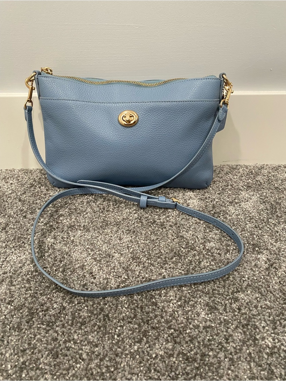 Coach Polly Crossbody in Light Blue Pebbled Leather Gold Hardware C3376